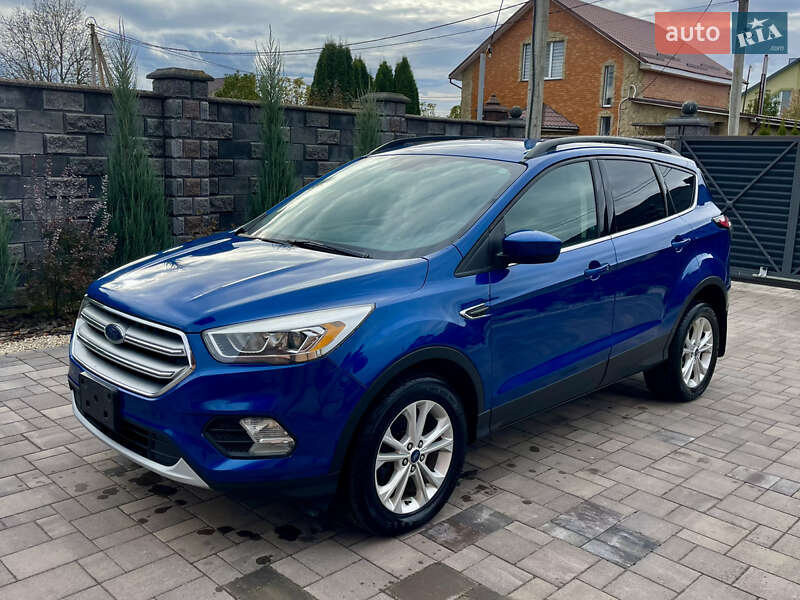 Внедорожник / Кроссовер Ford Escape 2017 в Ровно фото 2 Внедорожник / Кроссовер Ford Escape 2017 в Ровно