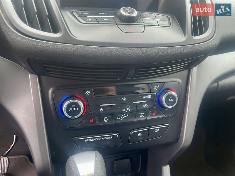 Внедорожник / Кроссовер Ford Escape 2017 в Ровно фото 35 Внедорожник / Кроссовер Ford Escape 2017 в Ровно