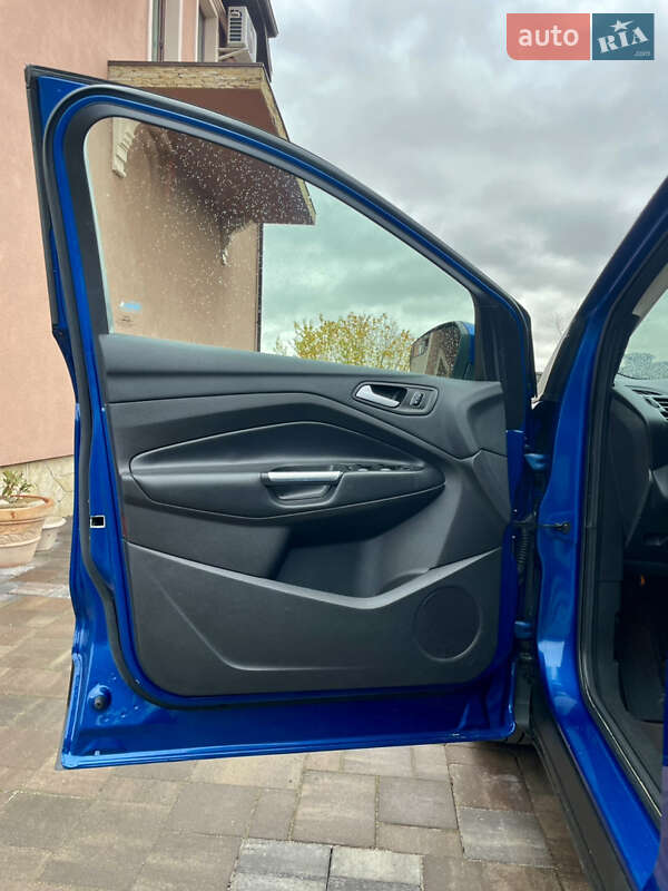 Внедорожник / Кроссовер Ford Escape 2017 в Ровно фото 39 Внедорожник / Кроссовер Ford Escape 2017 в Ровно