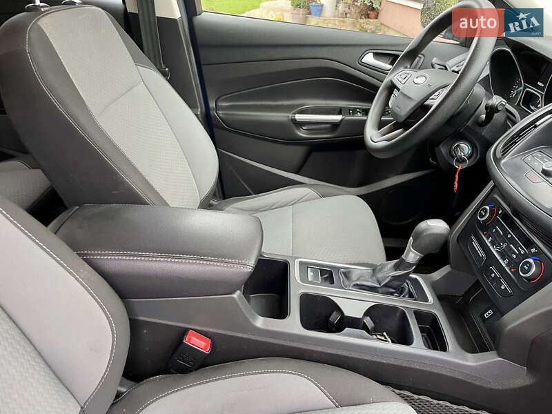 Внедорожник / Кроссовер Ford Escape 2017 в Ровно фото 46 Внедорожник / Кроссовер Ford Escape 2017 в Ровно