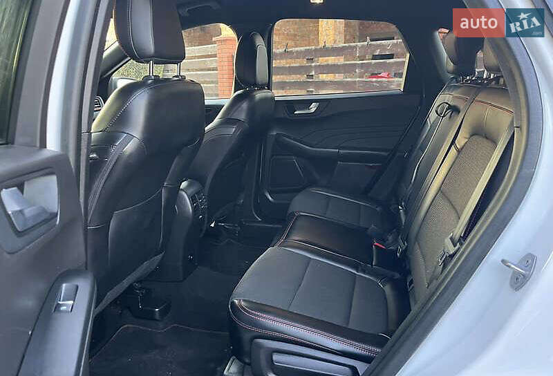 Позашляховик / Кросовер Ford Escape 2023 в Березівці