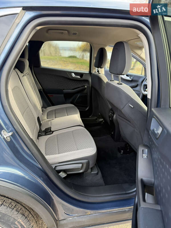 Внедорожник / Кроссовер Ford Escape 2020 в Джулинке фото 33 Внедорожник / Кроссовер Ford Escape 2020 в Джулинке