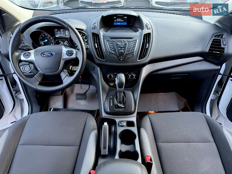 Внедорожник / Кроссовер Ford Escape 2015 в Виннице