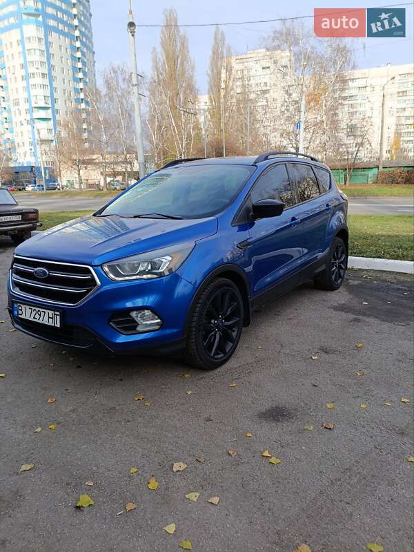 Внедорожник / Кроссовер Ford Escape 2016 в Харькове фото 2 Внедорожник / Кроссовер Ford Escape 2016 в Харькове