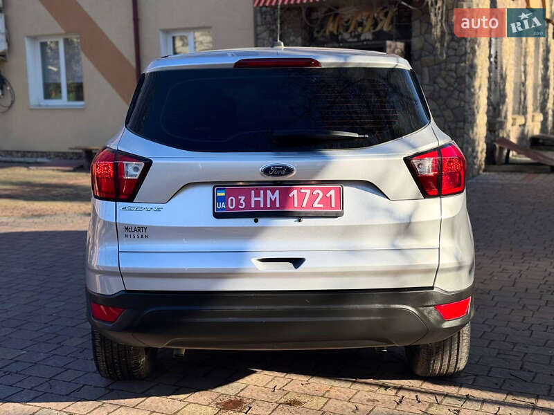 Внедорожник / Кроссовер Ford Escape 2018 в Тернополе фото 8 Внедорожник / Кроссовер Ford Escape 2018 в Тернополе
