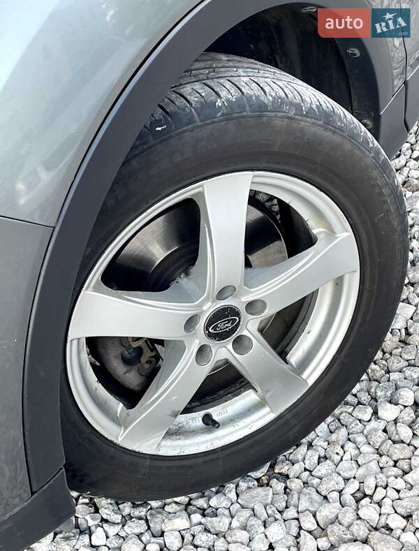 Позашляховик / Кросовер Ford Escape 2014 в Кривому Розі фото 10 Позашляховик / Кросовер Ford Escape 2014 в Кривому Розі