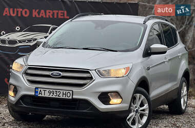 Внедорожник / Кроссовер Ford Escape 2018 в Ивано-Франковске
