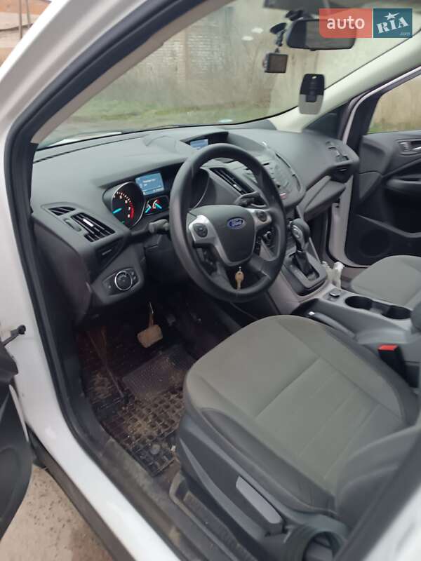 Внедорожник / Кроссовер Ford Escape 2014 в Радивилове фото 6 Внедорожник / Кроссовер Ford Escape 2014 в Радивилове