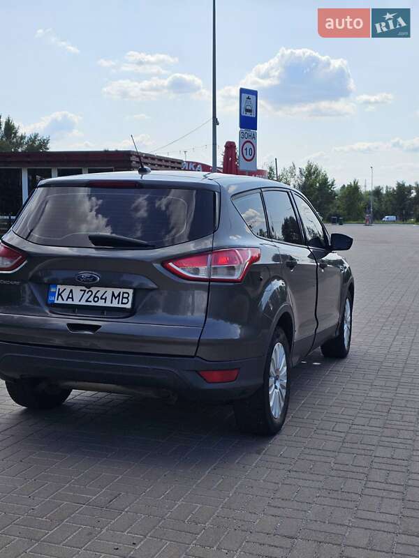 Внедорожник / Кроссовер Ford Escape 2015 в Киеве фото 9 Внедорожник / Кроссовер Ford Escape 2015 в Киеве