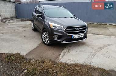 Внедорожник / Кроссовер Ford Escape 2017 в Львове