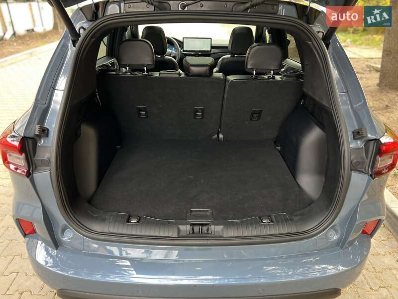 Позашляховик / Кросовер Ford Escape 2023 в Львові