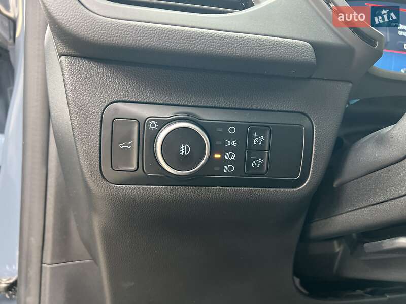 Позашляховик / Кросовер Ford Escape 2023 в Львові