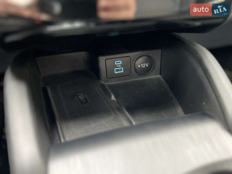 Позашляховик / Кросовер Ford Escape 2023 в Львові