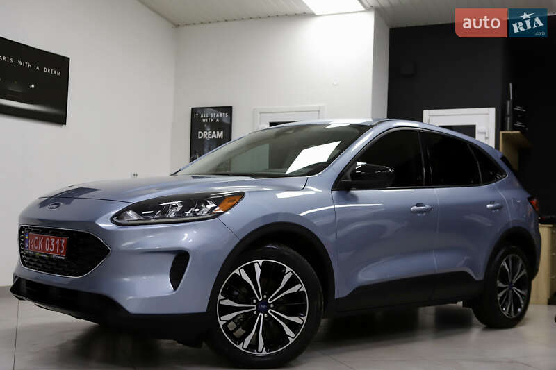 Позашляховик / Кросовер Ford Escape 2023 в Дрогобичі