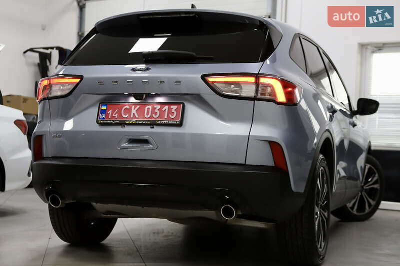 Позашляховик / Кросовер Ford Escape 2023 в Дрогобичі