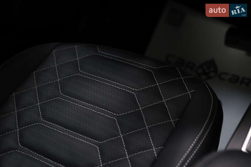 Позашляховик / Кросовер Ford Escape 2023 в Дрогобичі