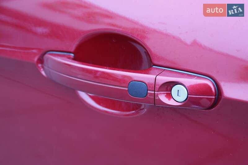 Внедорожник / Кроссовер Ford Escape 2018 в Киеве