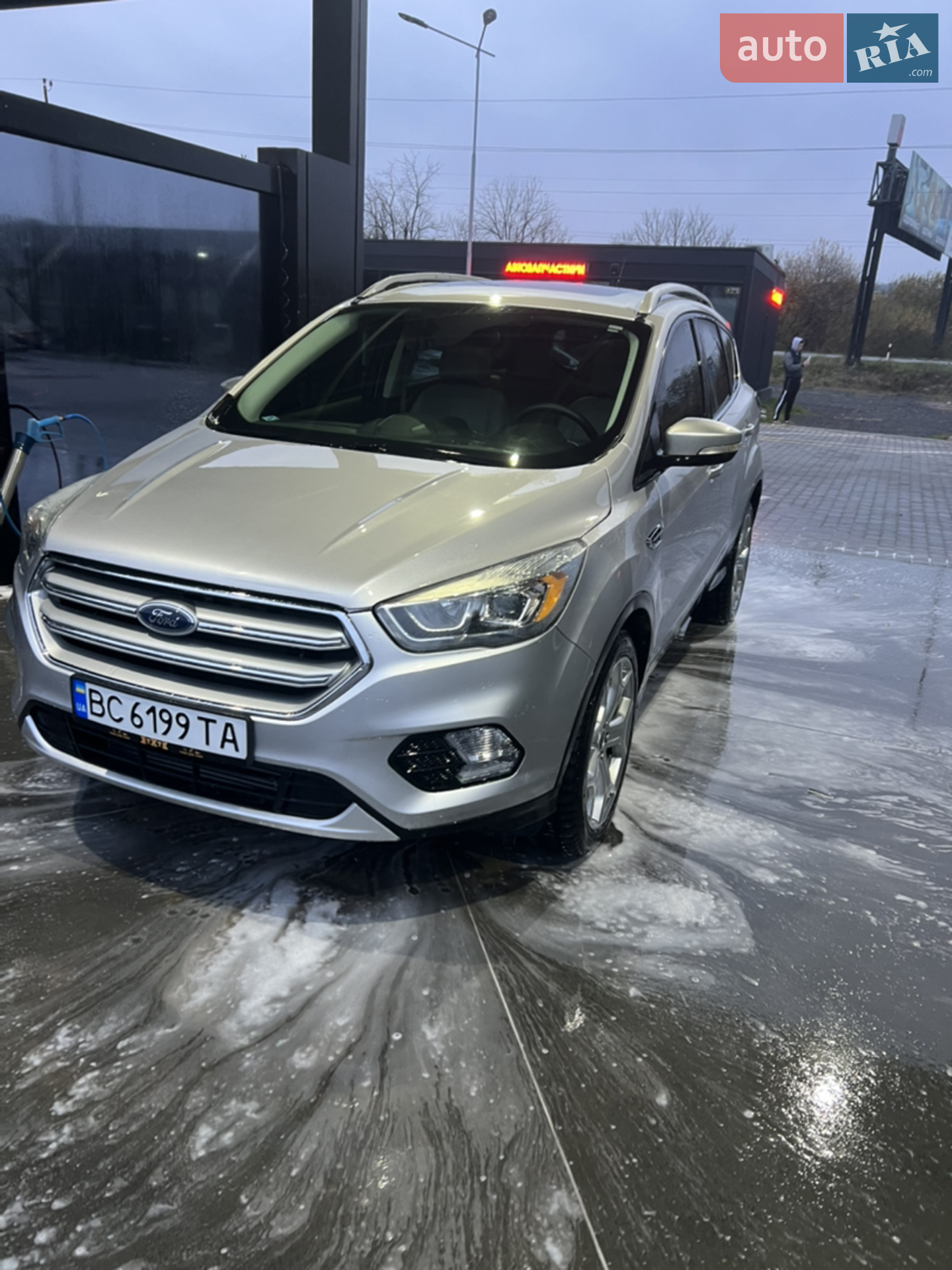 2016 Ford Escape - мініатюра 2