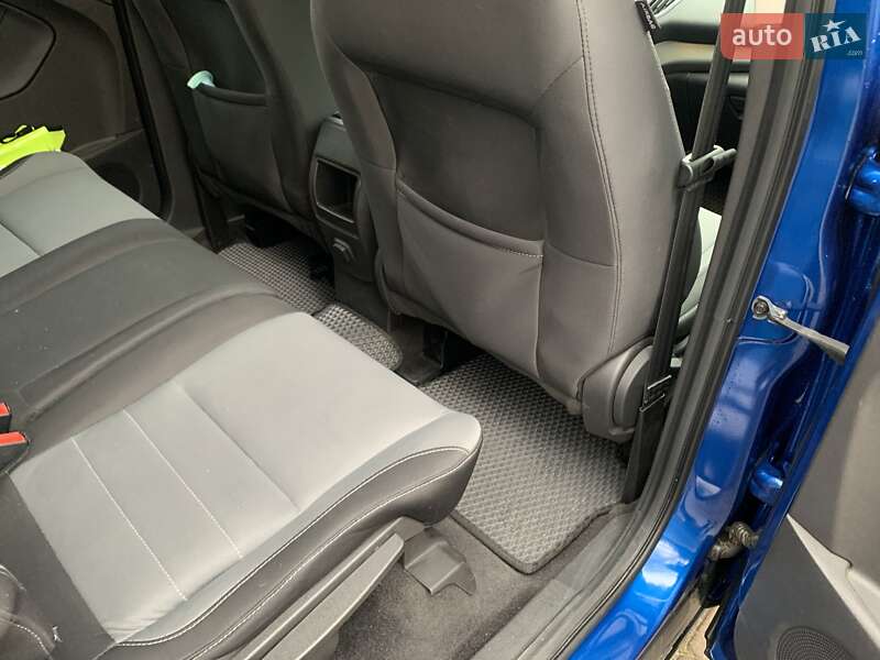 Позашляховик / Кросовер Ford Escape 2017 в Львові