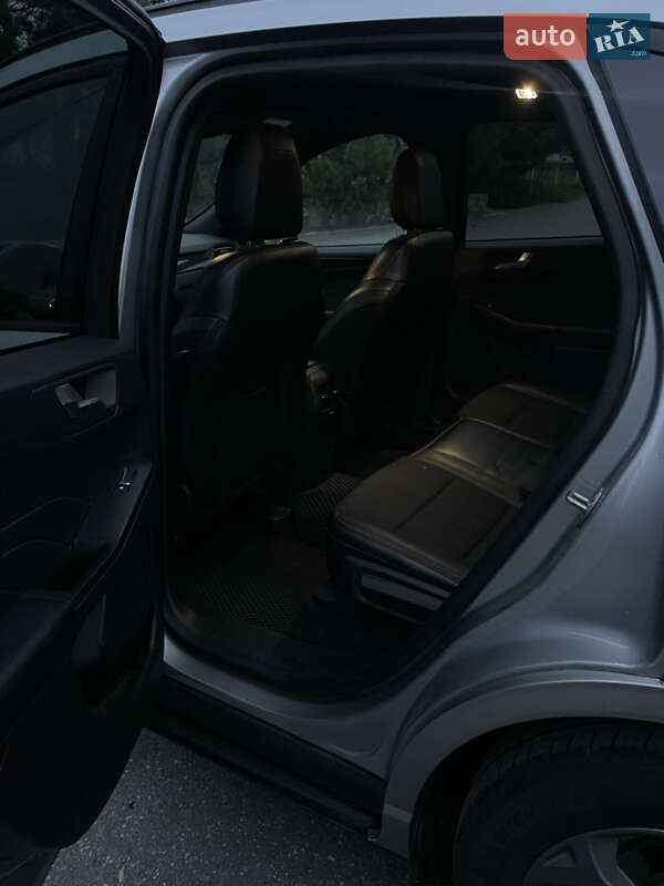 Позашляховик / Кросовер Ford Escape 2024 в Вінниці