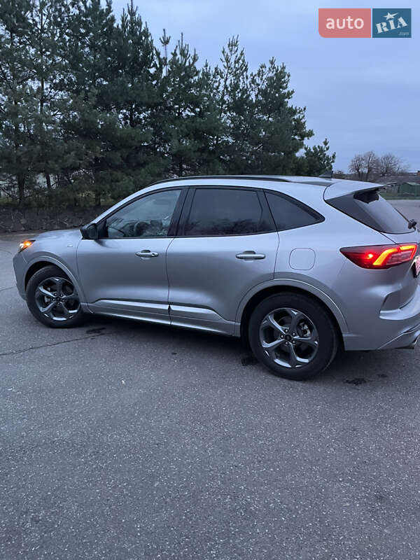 Позашляховик / Кросовер Ford Escape 2024 в Вінниці