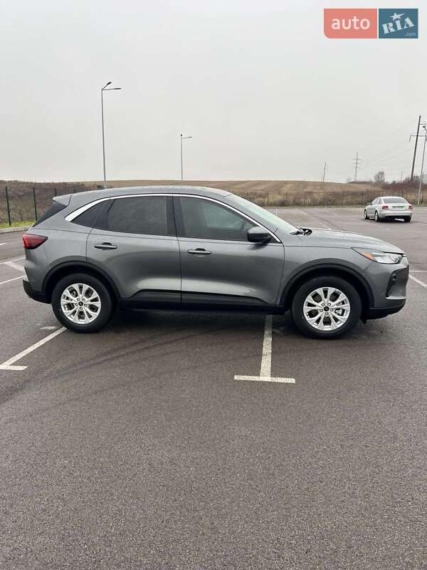 Позашляховик / Кросовер Ford Escape 2024 в Рівному фото 7 Позашляховик / Кросовер Ford Escape 2024 в Рівному