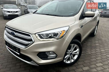 Позашляховик / Кросовер Ford Escape 2018 в Львові