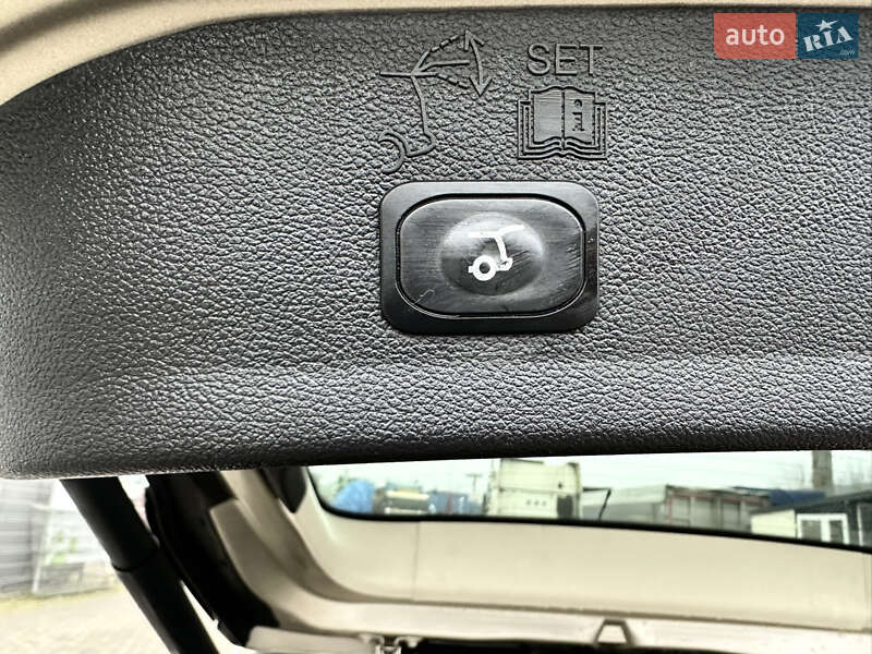 Внедорожник / Кроссовер Ford Escape 2018 в Львове