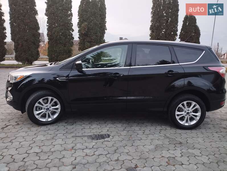Позашляховик / Кросовер Ford Escape 2017 в Дубні фото 4 Позашляховик / Кросовер Ford Escape 2017 в Дубні