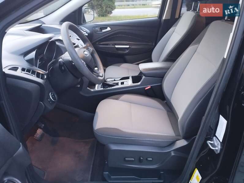 Позашляховик / Кросовер Ford Escape 2017 в Дубні фото 13 Позашляховик / Кросовер Ford Escape 2017 в Дубні