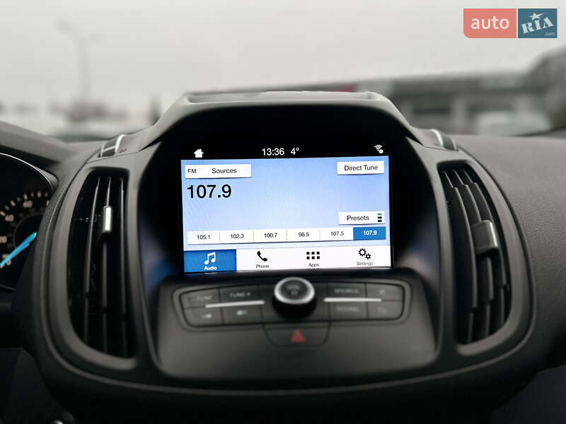 Внедорожник / Кроссовер Ford Escape 2018 в Львове