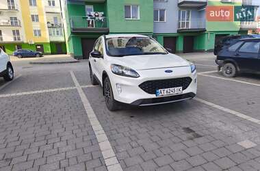 Позашляховик / Кросовер Ford Escape 2022 в Івано-Франківську