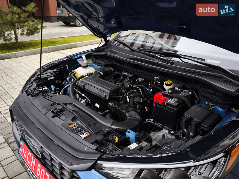 Внедорожник / Кроссовер Ford Escape 2023 в Ивано-Франковске