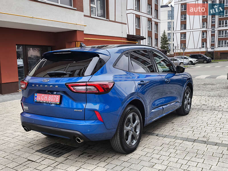 Внедорожник / Кроссовер Ford Escape 2023 в Ивано-Франковске