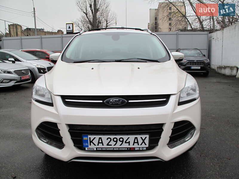 Внедорожник / Кроссовер Ford Escape 2016 в Киеве