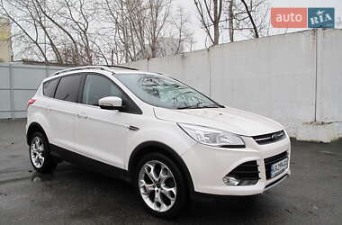 Позашляховик / Кросовер Ford Escape 2016 в Києві