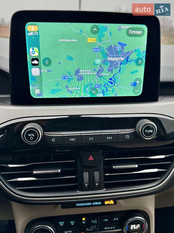 Внедорожник / Кроссовер Ford Escape 2021 в Чернигове