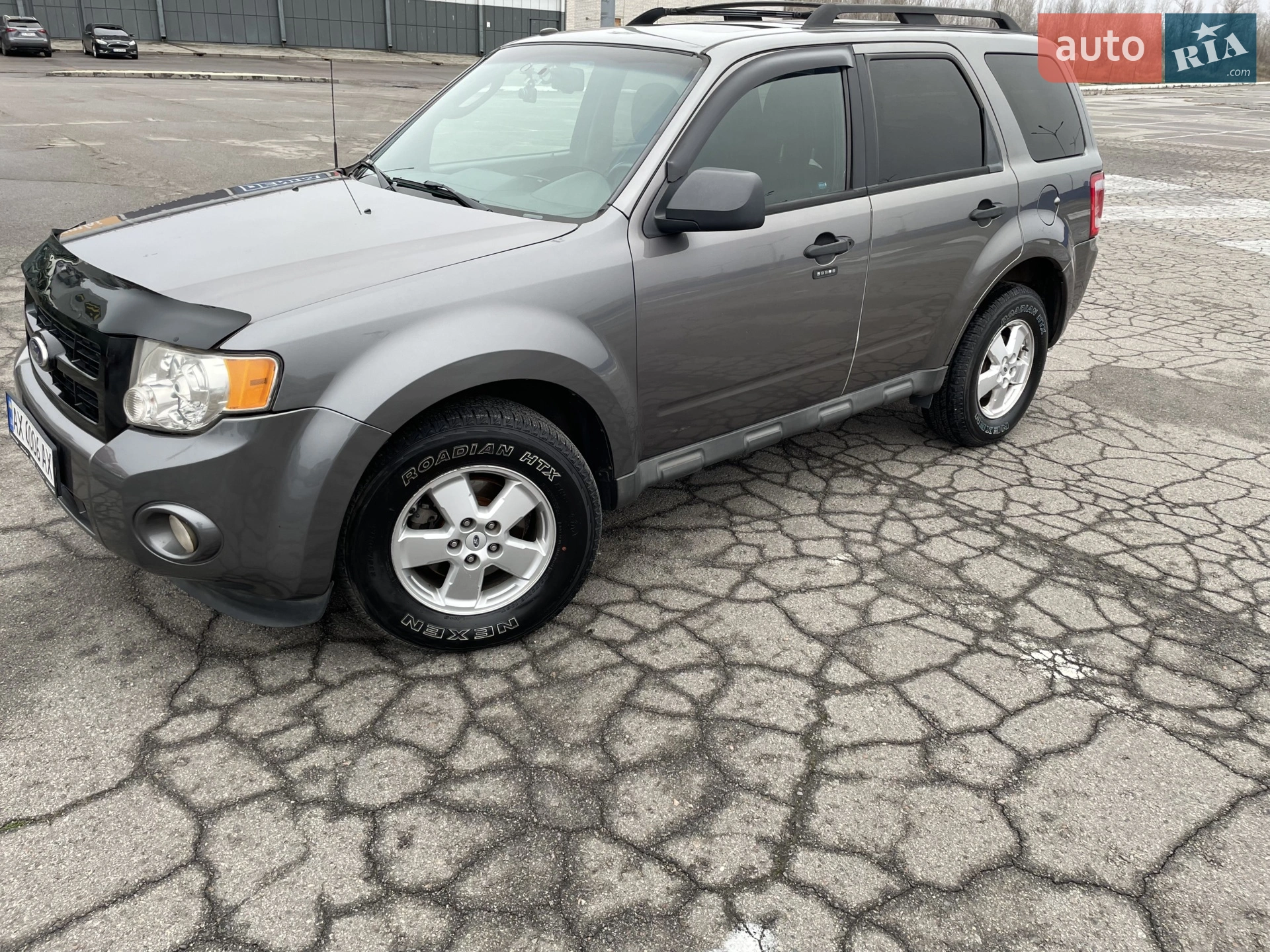 2010 Ford Escape - мініатюра 9