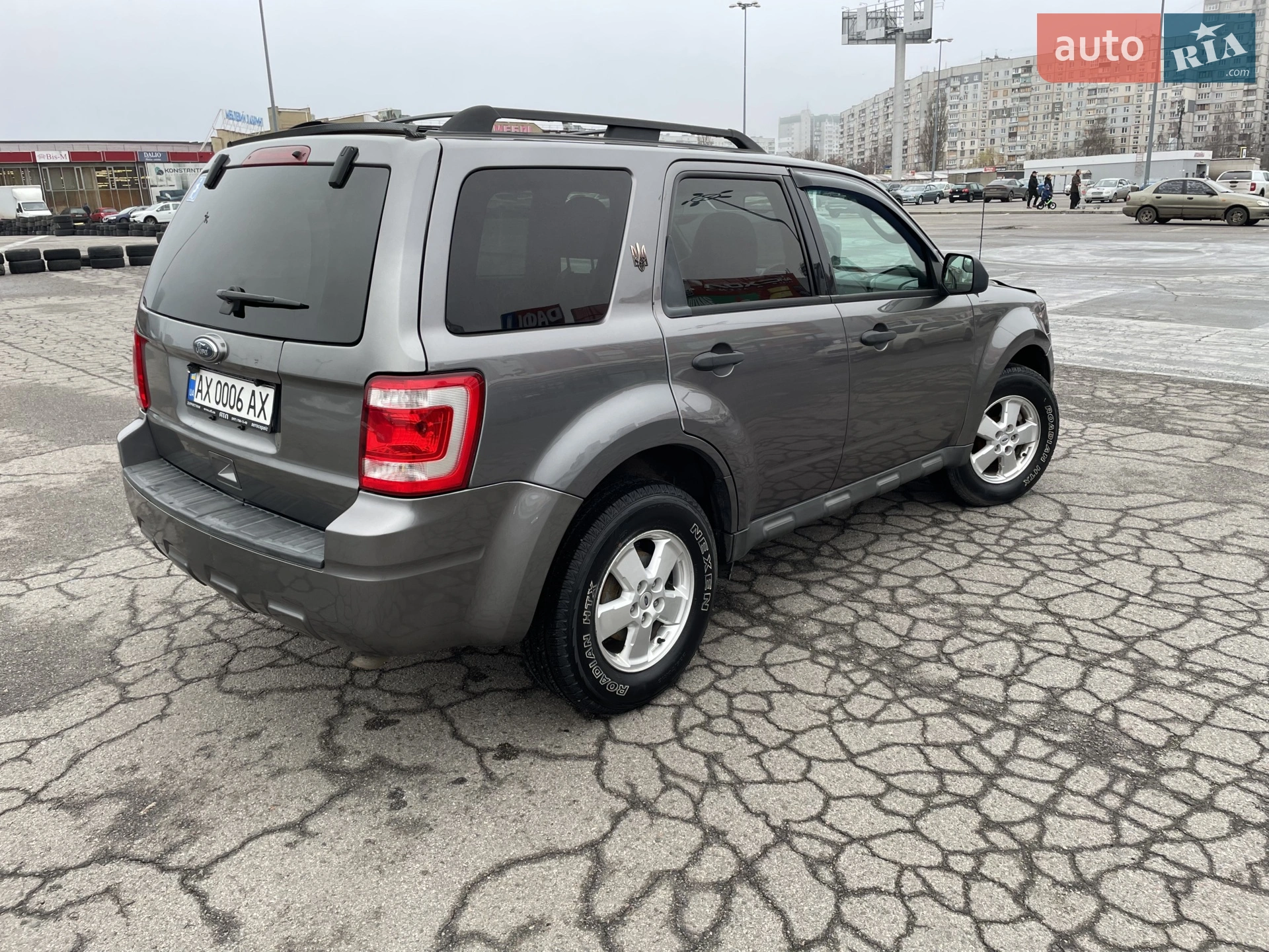 2010 Ford Escape - мініатюра 11