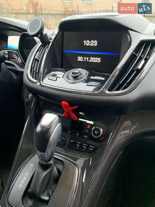 Позашляховик / Кросовер Ford Escape 2015 в Львові фото 16 Позашляховик / Кросовер Ford Escape 2015 в Львові