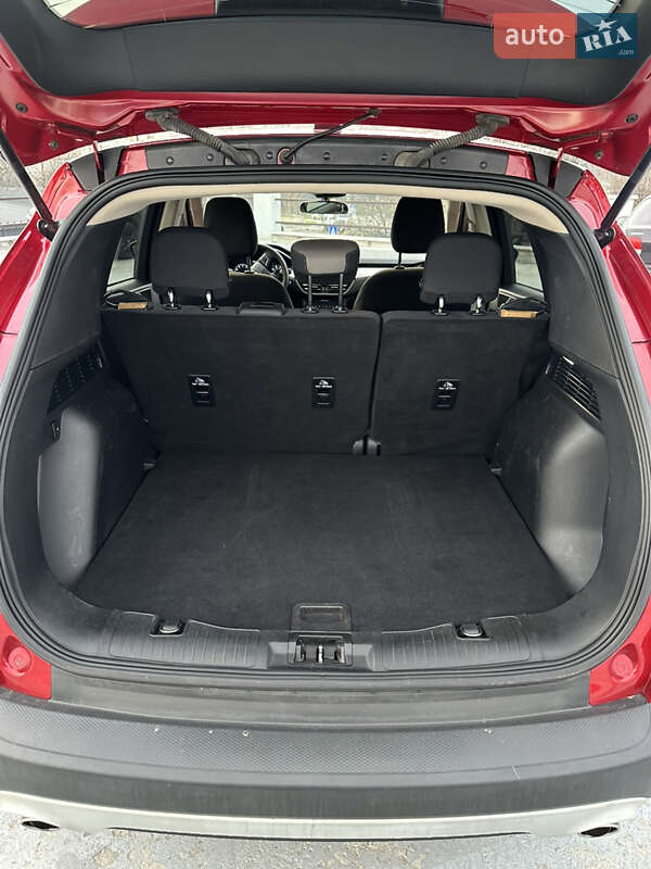 Внедорожник / Кроссовер Ford Escape 2019 в Киеве