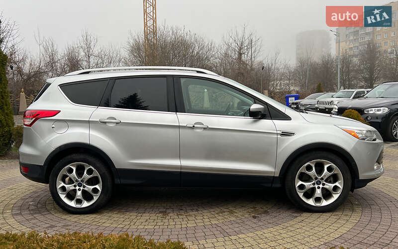 Позашляховик / Кросовер Ford Escape 2015 в Львові