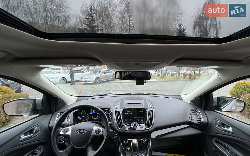 Позашляховик / Кросовер Ford Escape 2015 в Львові