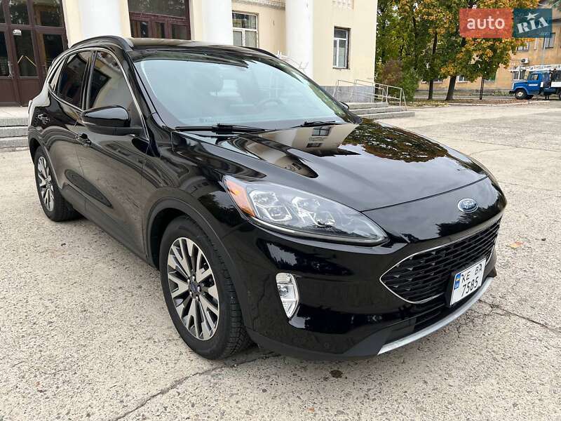 Внедорожник / Кроссовер Ford Escape 2020 в Днепре