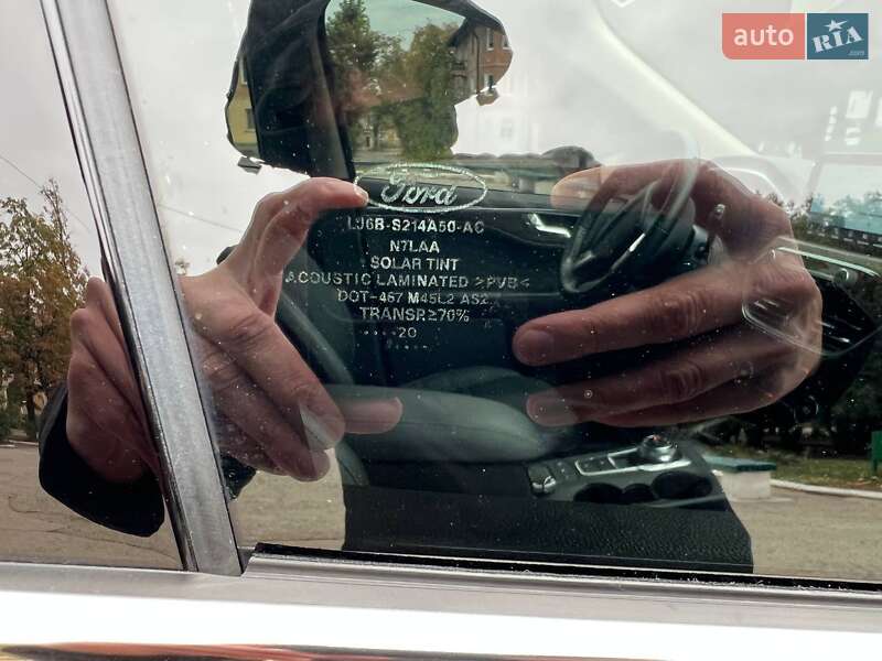 Внедорожник / Кроссовер Ford Escape 2020 в Днепре