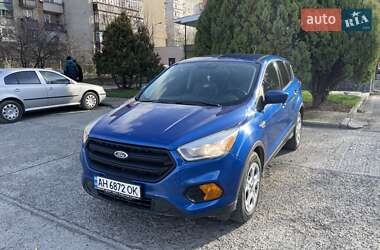 Внедорожник / Кроссовер Ford Escape 2016 в Ужгороде