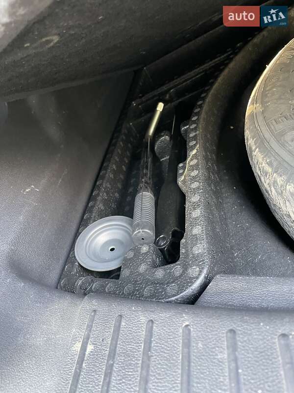 Внедорожник / Кроссовер Ford Escape 2016 в Ужгороде