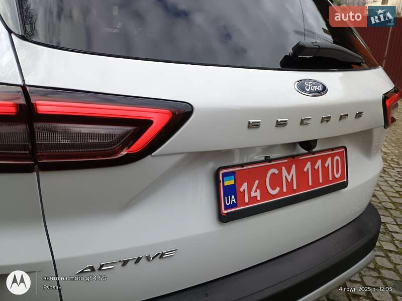 Позашляховик / Кросовер Ford Escape 2024 в Хусті