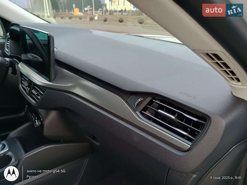 Позашляховик / Кросовер Ford Escape 2024 в Хусті