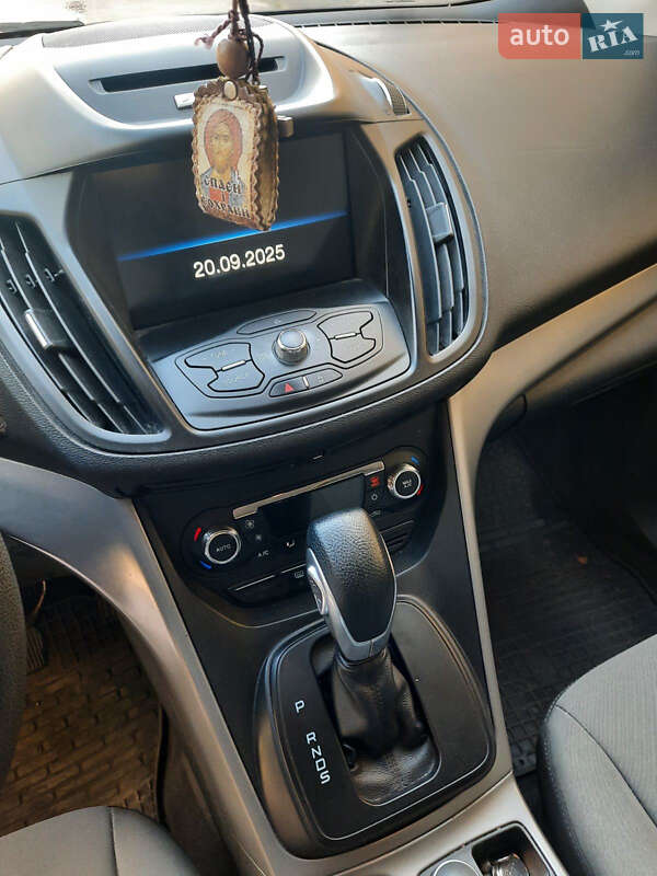 Позашляховик / Кросовер Ford Escape 2015 в Івано-Франківську фото 8 Позашляховик / Кросовер Ford Escape 2015 в Івано-Франківську
